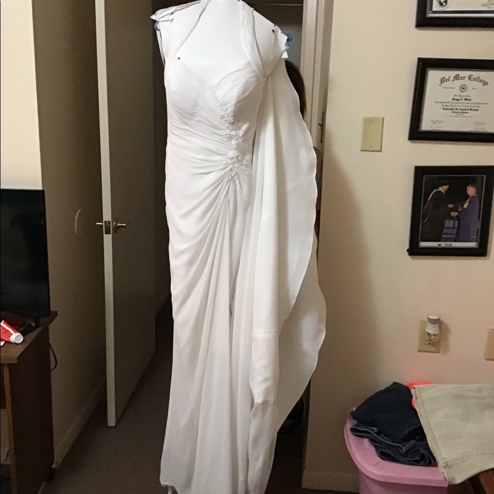 Gorgeous Wedding Ensemble.